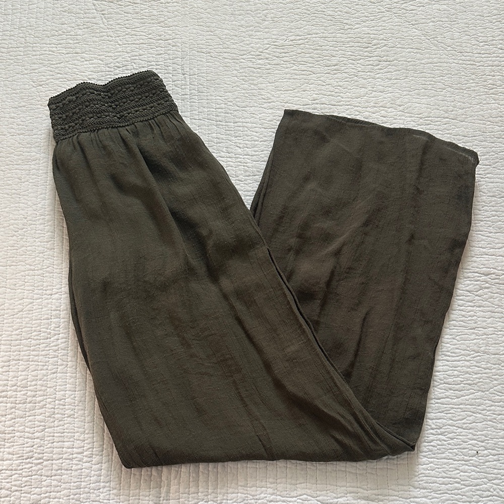 by & by Olive Wide Leg Pants
